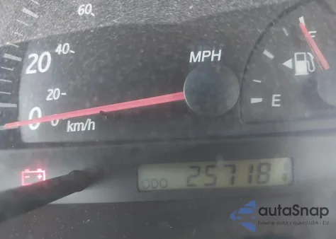 2002 Toyota Camry Xle z USA, uszkodzony, nr VIN 4T1BE32K12U062959